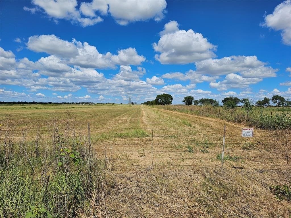 5 acres in Johnson County gallery image 2