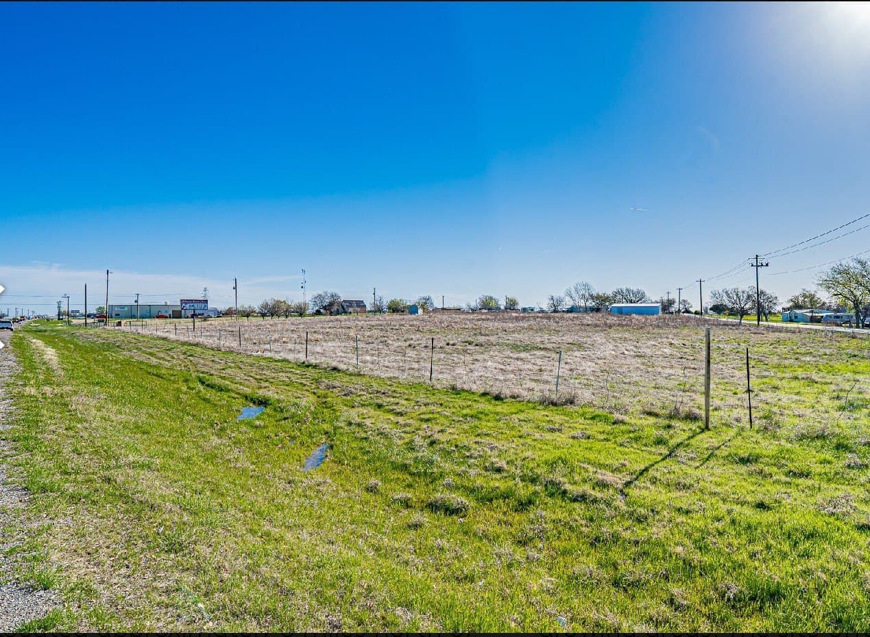 4.65 acres in Parker County - photo 6
