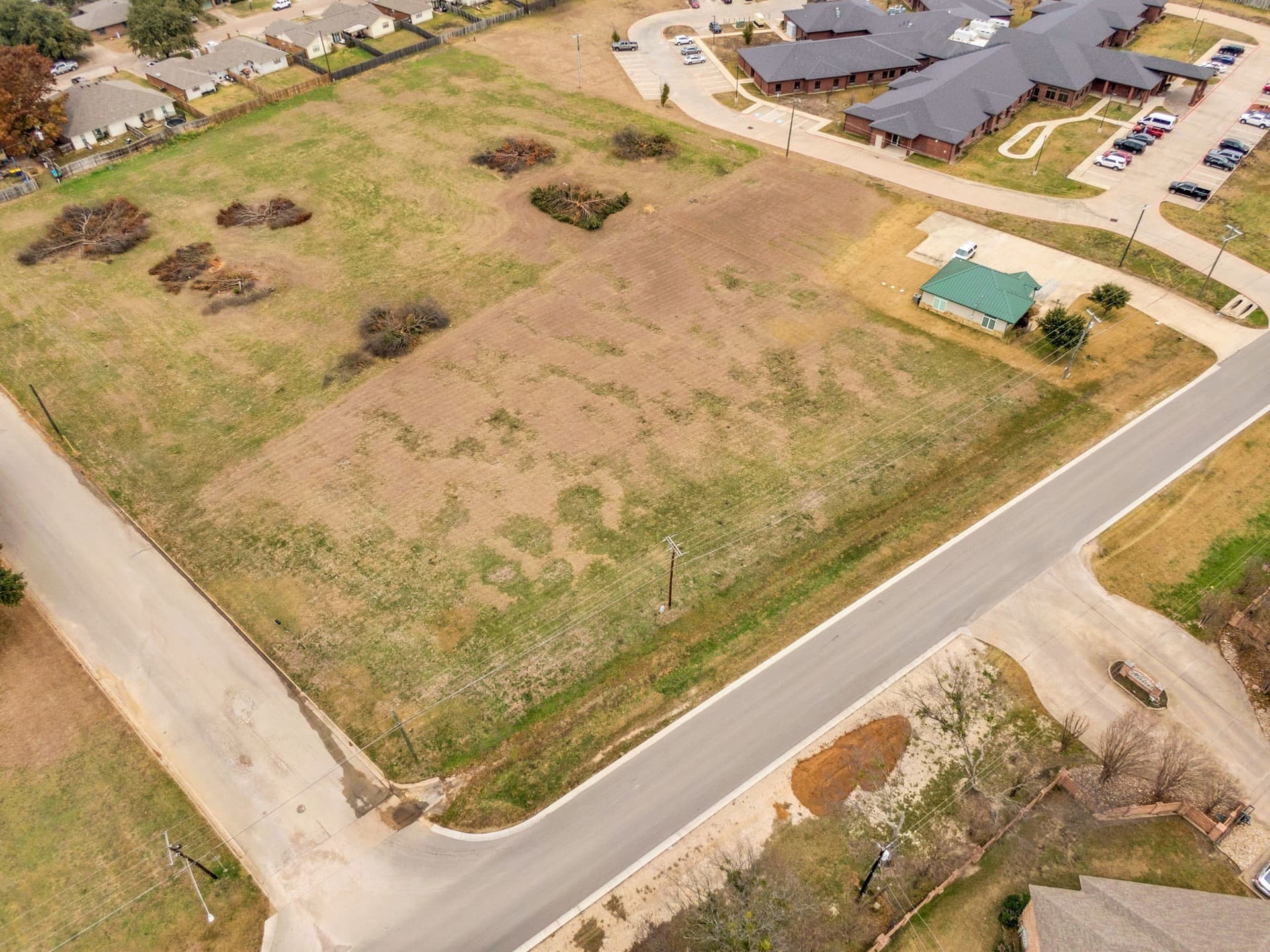 1.21 acres in Hill County gallery image 2