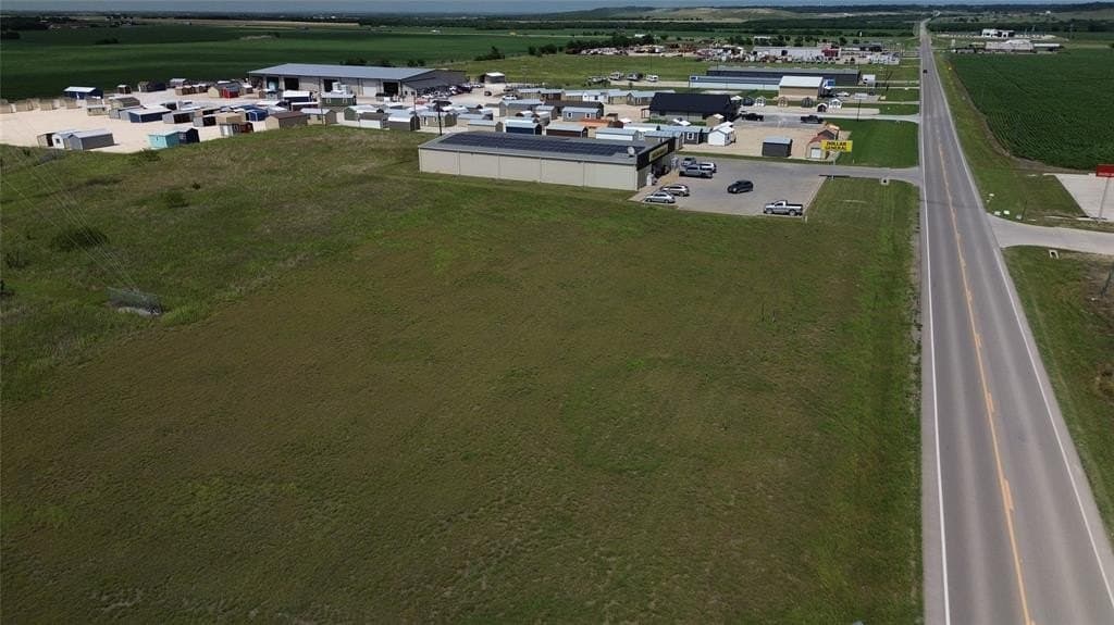 1.26 acres in Hill County gallery image 4