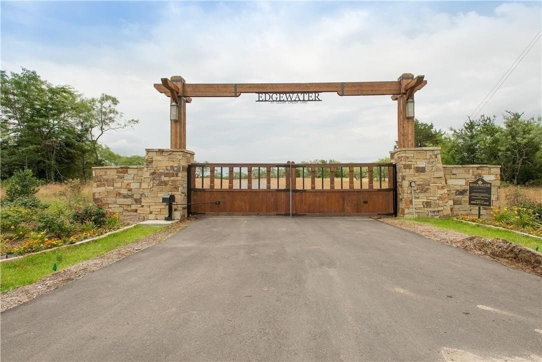 1.16 acres in Kaufman County - photo 6
