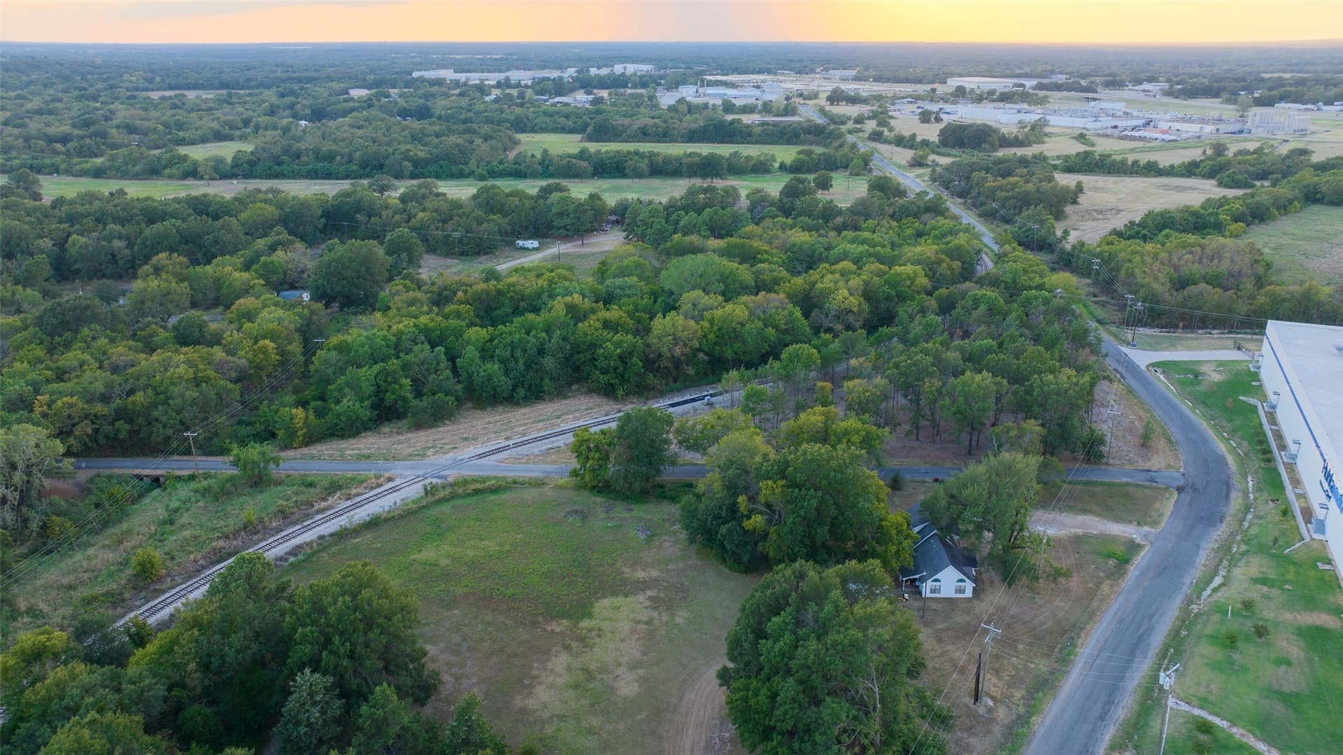 3.8 acres in Lamar County - photo 9