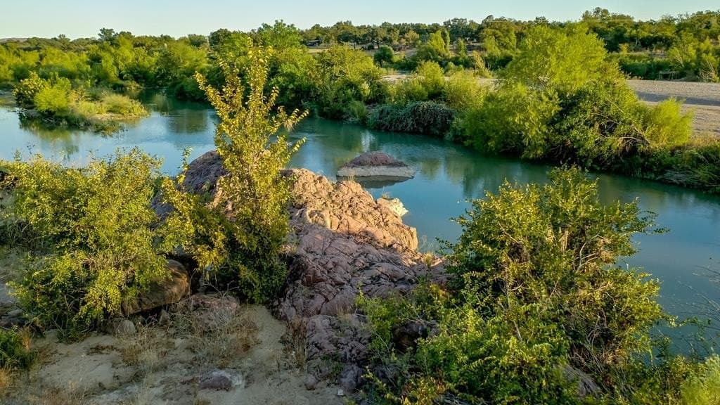 0.46 acres in Llano County
