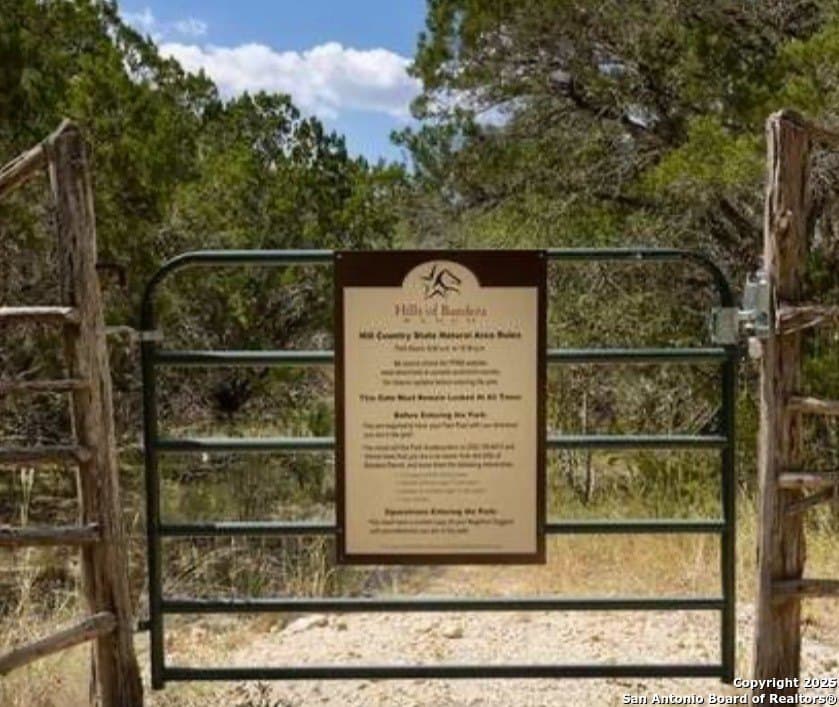 7.48 acres in Bandera County - photo 8