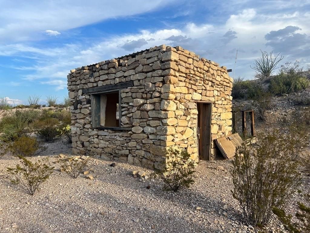 5.08 acres in Brewster County - photo 21