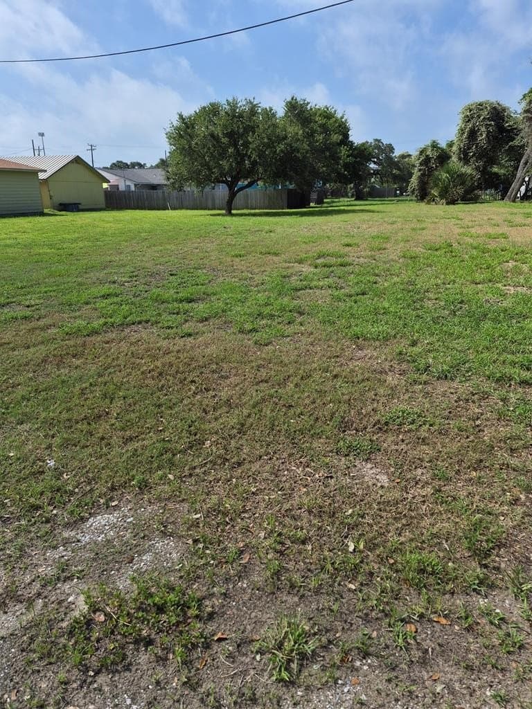 0.3 acres in Texas County gallery image 2