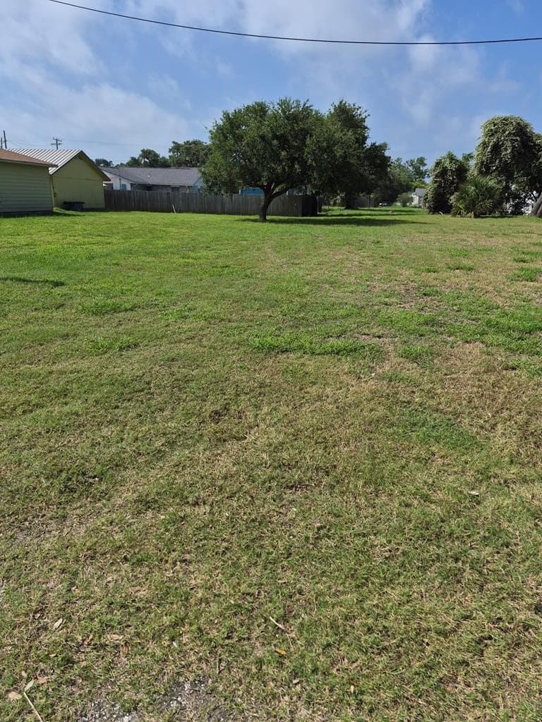 0.3 acres in Texas County