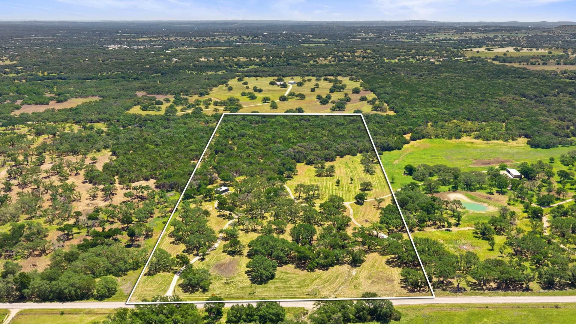 27 acres in Blanco County gallery image 3