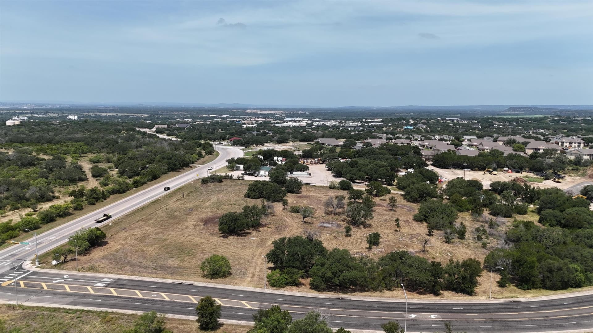 4.52 acres in Burnet County gallery image 3