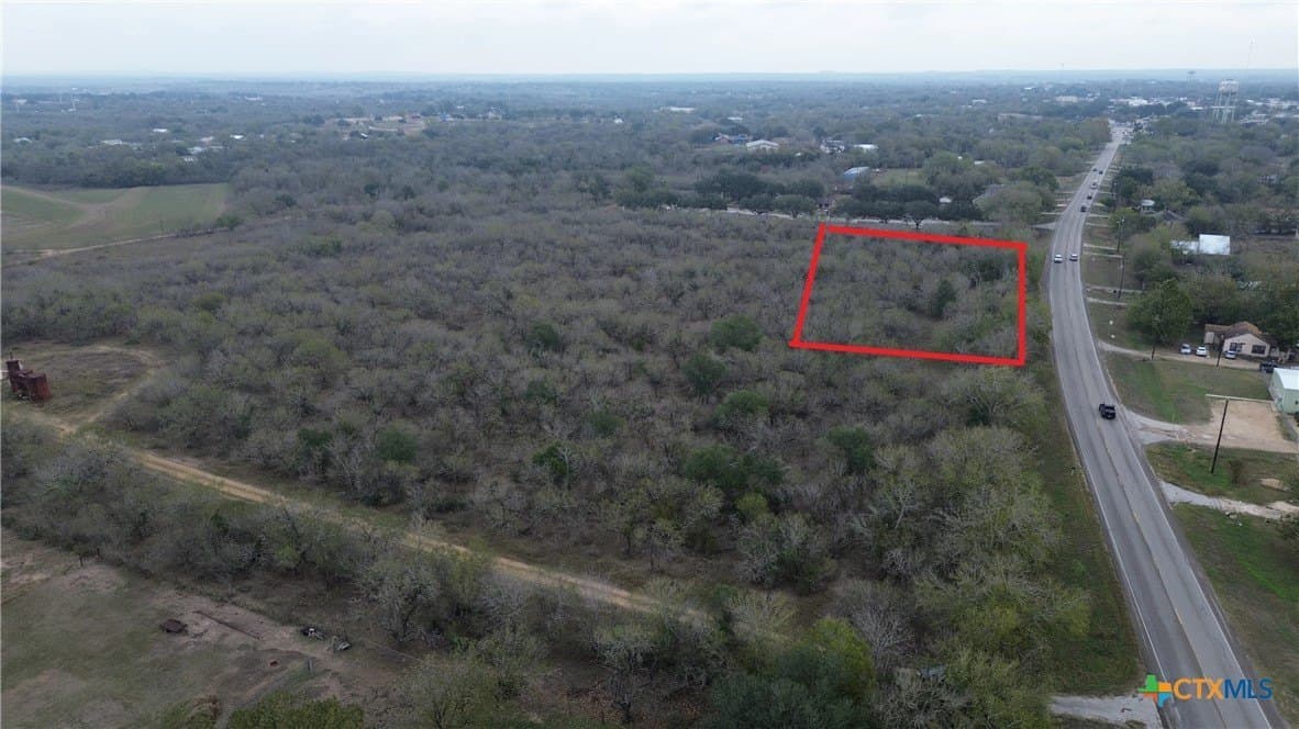 0.82 acres in Caldwell County - photo 2