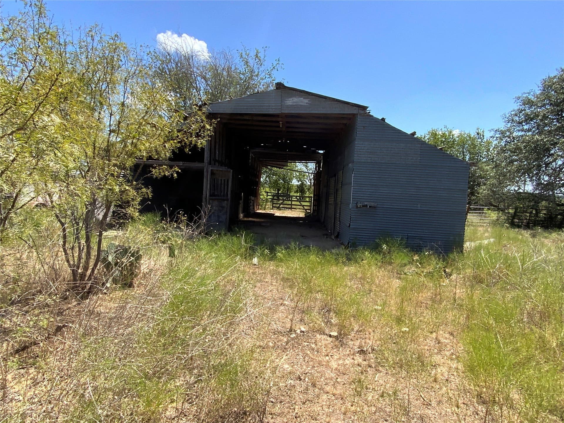 250 acres in Comanche County - photo 13