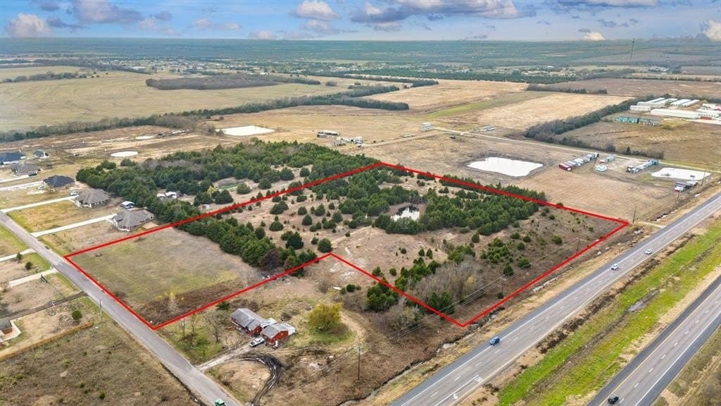 10.4 acres in Hunt County gallery image 3
