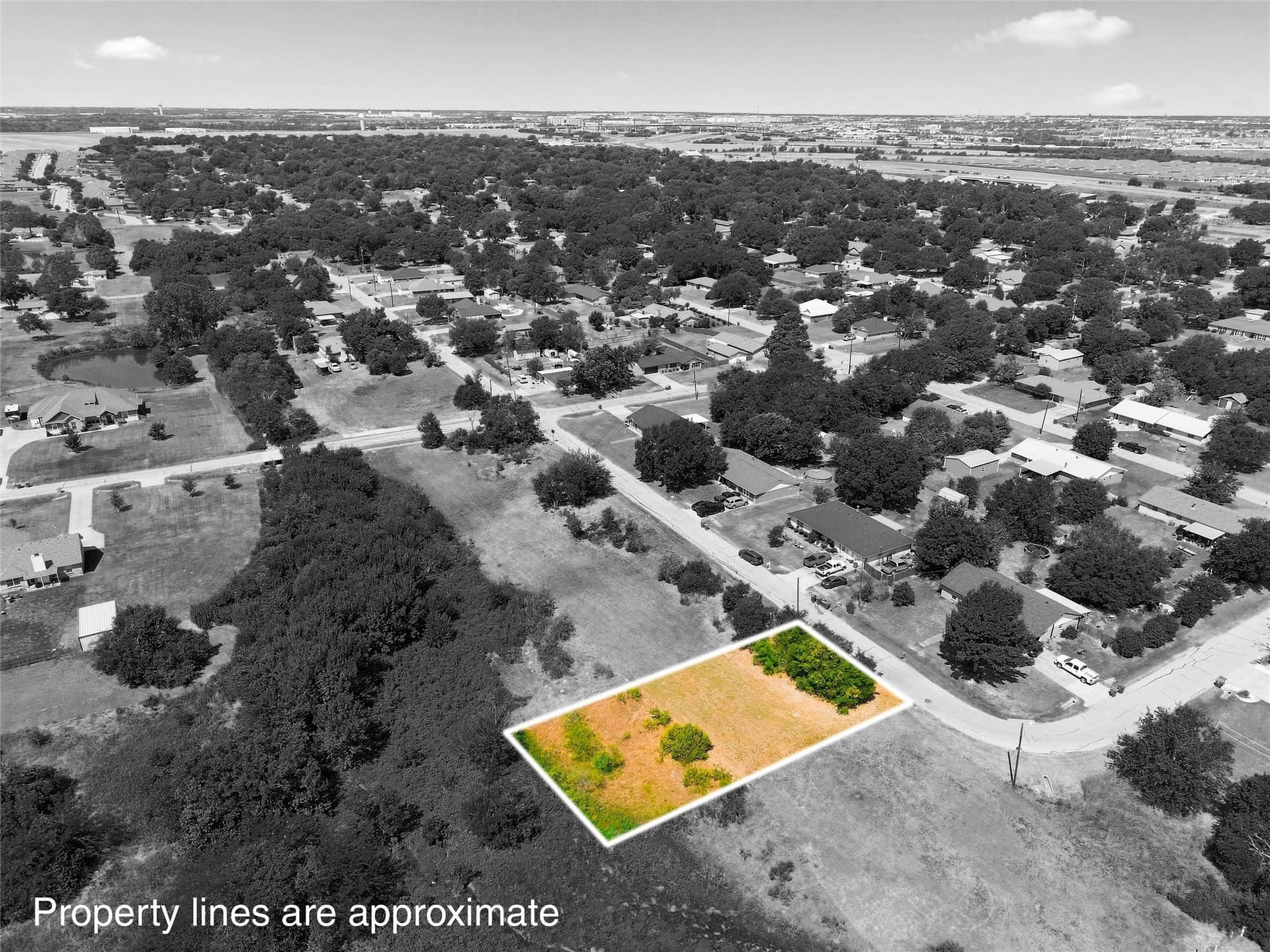 0.45 acres in McLennan County - photo 9