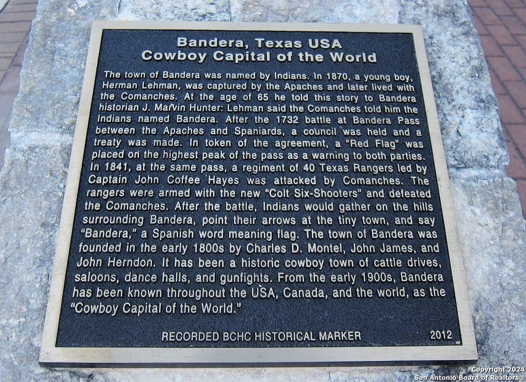 0.1 acres in Bandera County gallery image 4