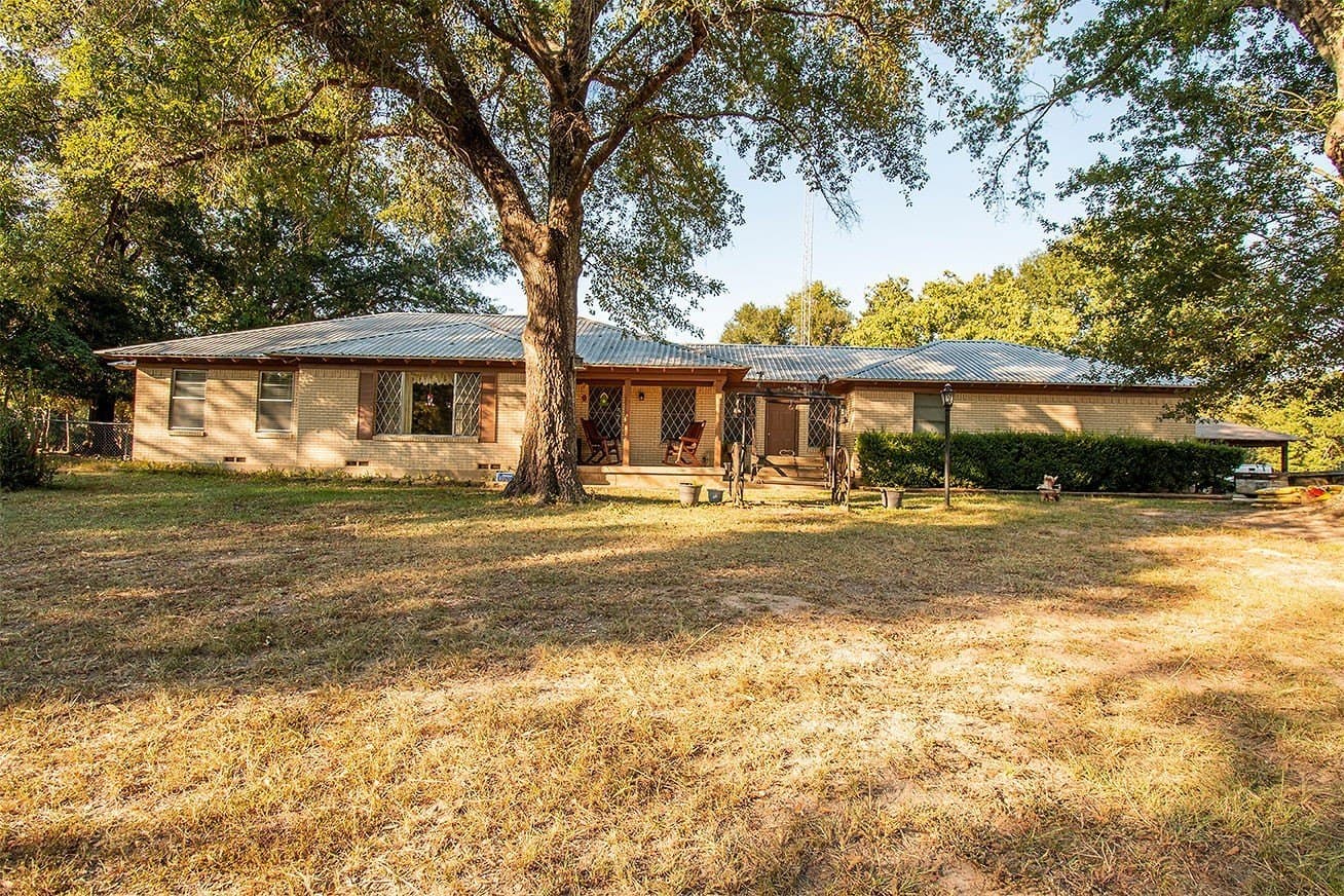 10.53 acres in Van Zandt County featured view