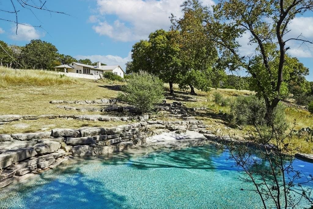 60.5 acres in Kerr County