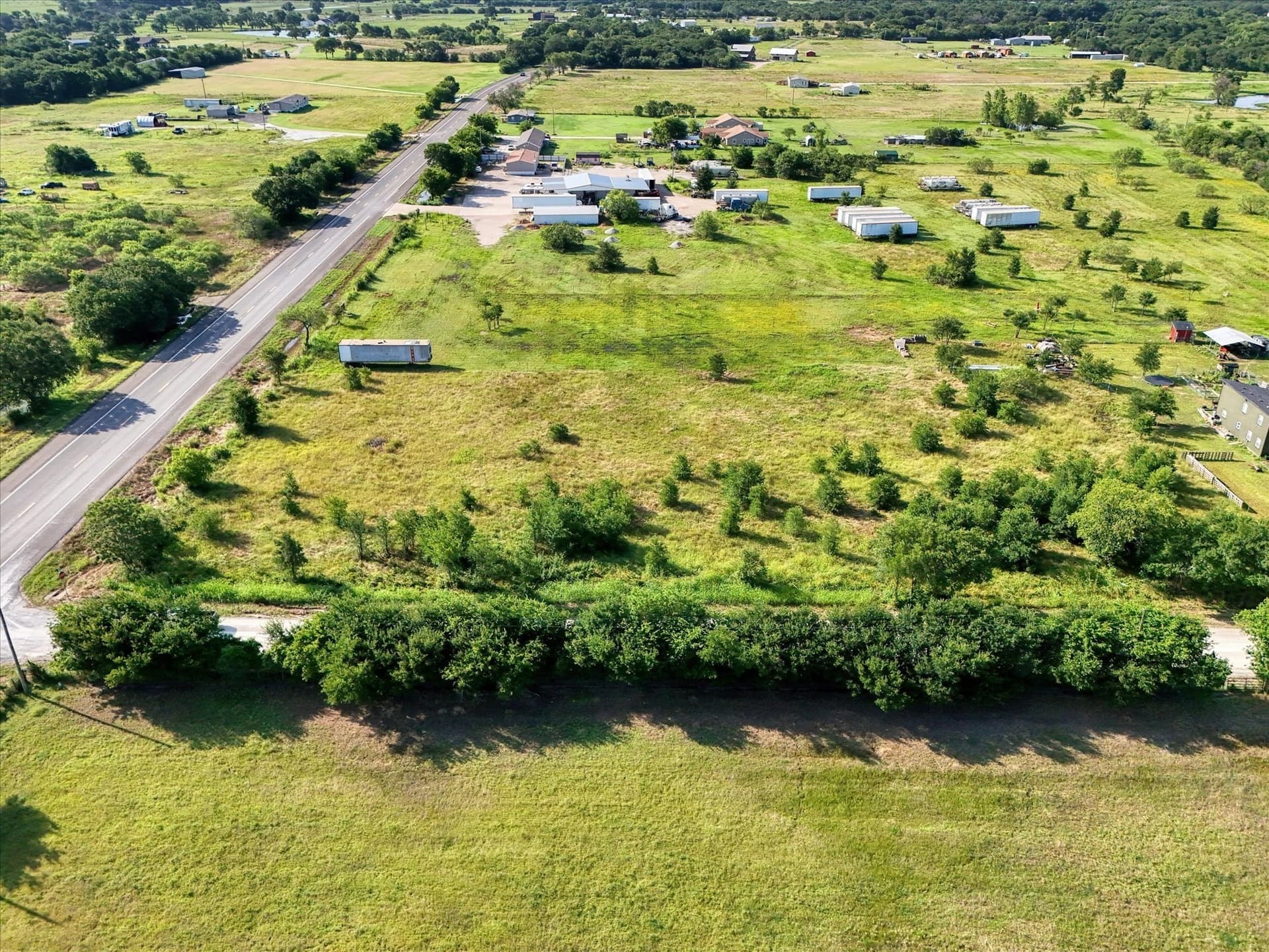 2.08 acres in McLennan County gallery image 2