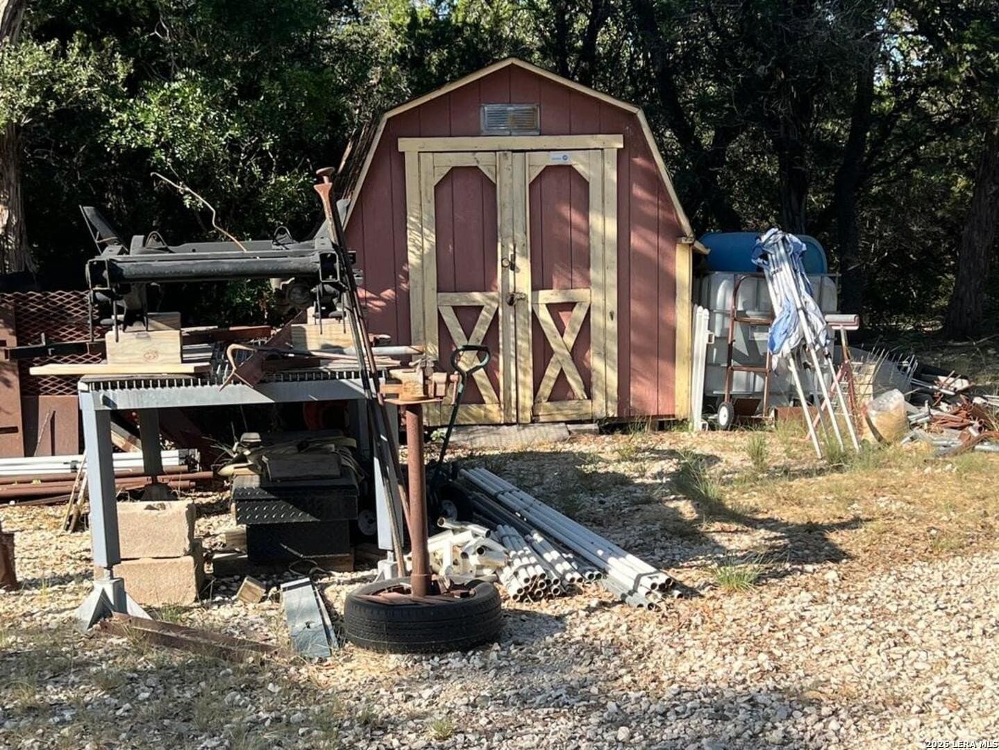 3.32 acres in Bandera County - photo 25