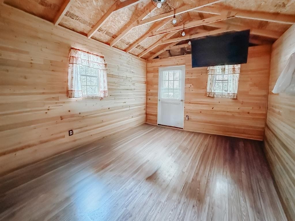 9.55 acres in Freestone County gallery image 3