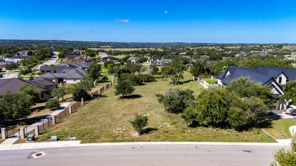 0.53 acres in Kerr County - photo 4