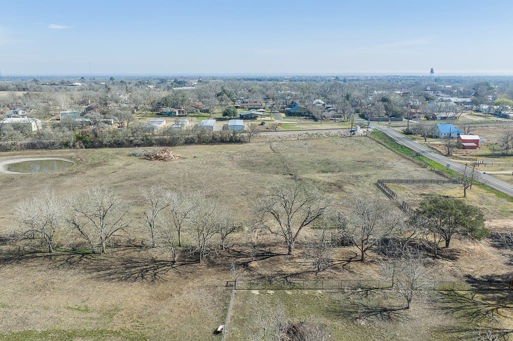 9.64 acres in Fayette County - photo 14