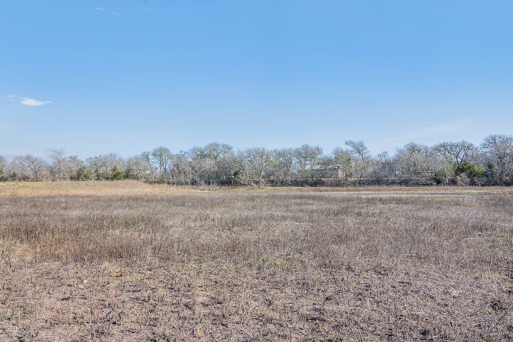9.64 acres in Fayette County - photo 11