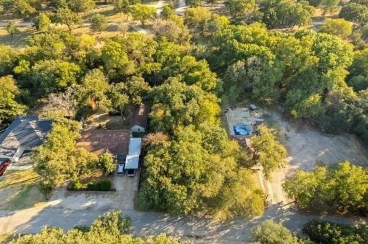 0.32 acres in Dallas County - photo 9