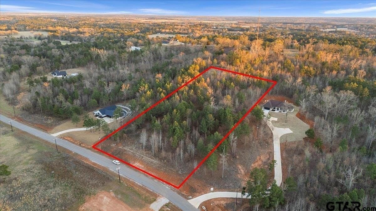 3 acres in Smith County featured view