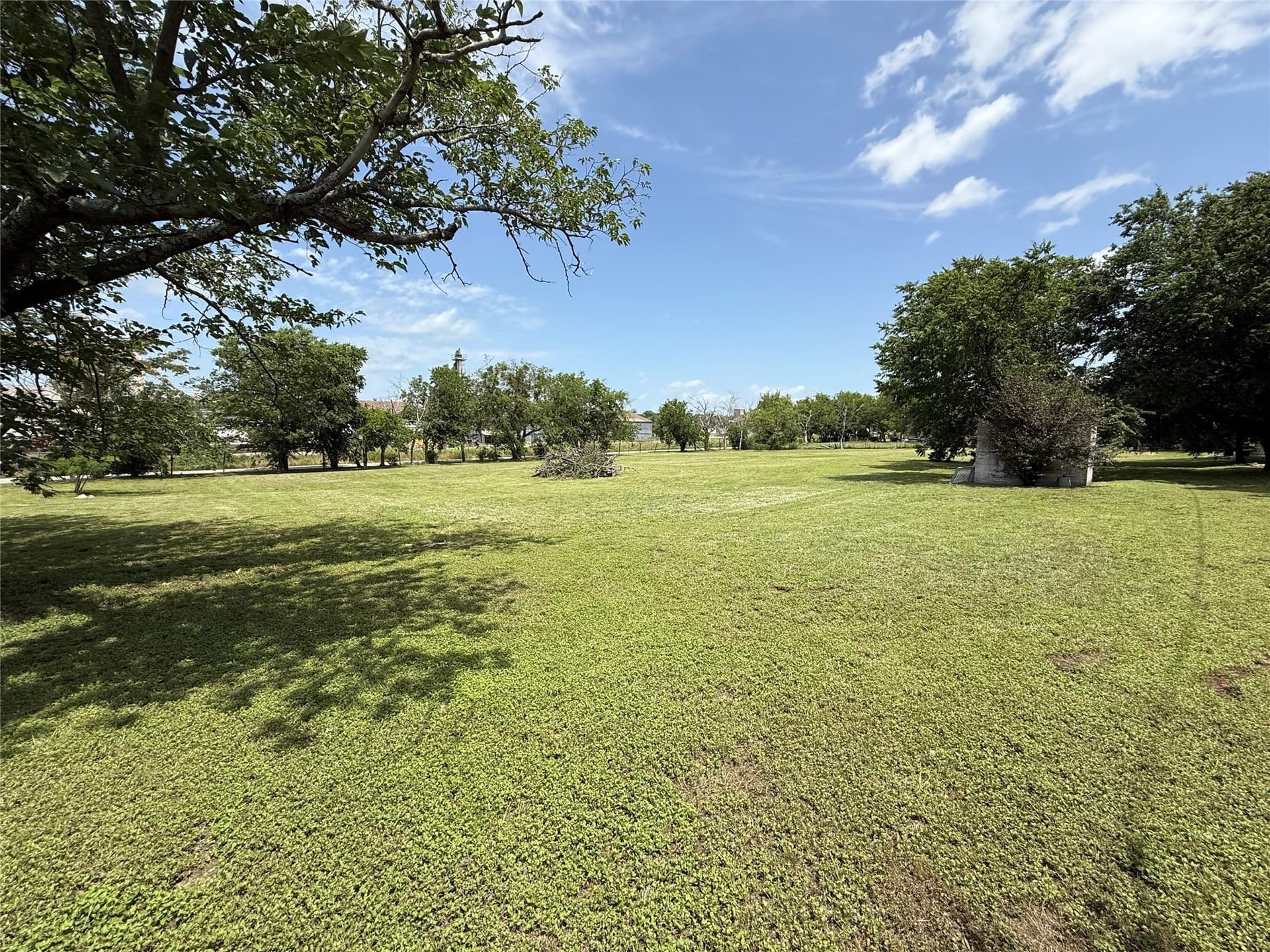 0.18 acres in Erath County - photo 4