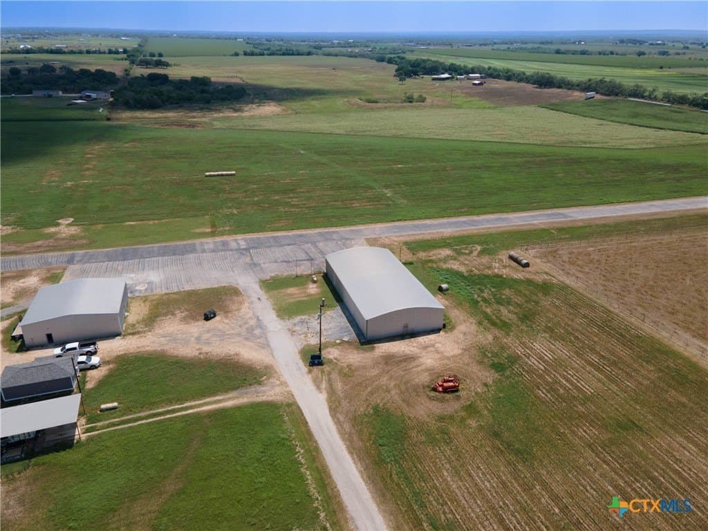 13 acres in Guadalupe County gallery image 4