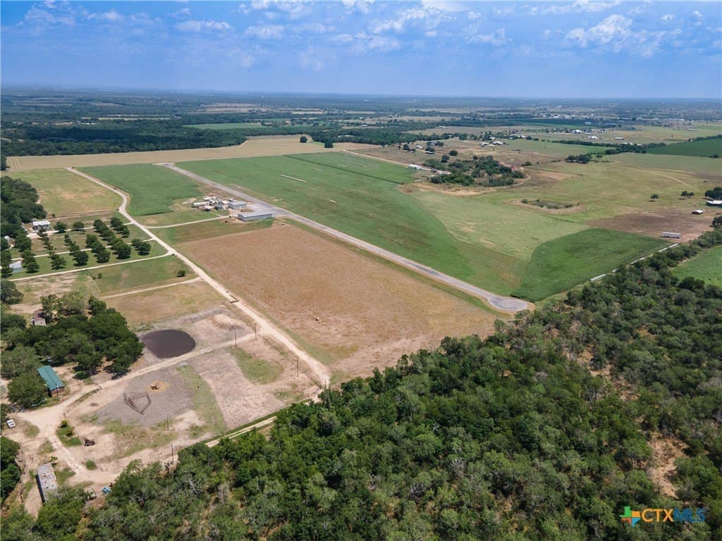 13 acres in Guadalupe County - photo 18