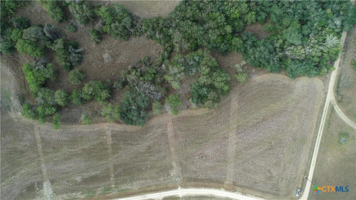 1.53 acres in Lavaca County - photo 6