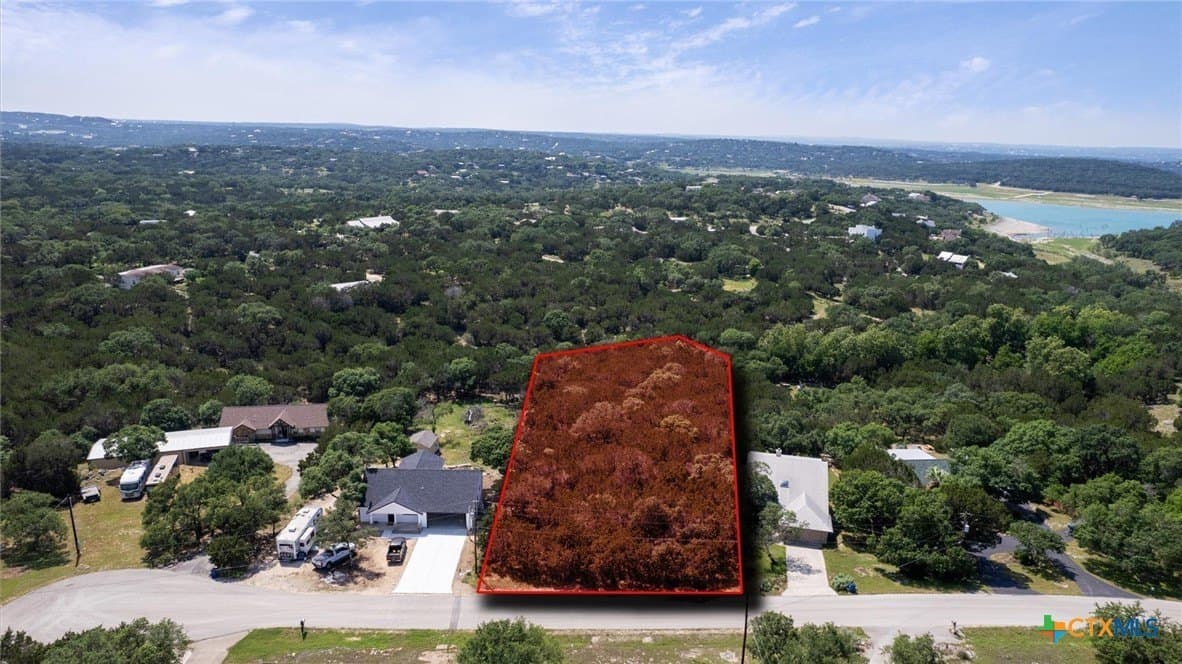 1.08 acres in Comal County gallery image 2