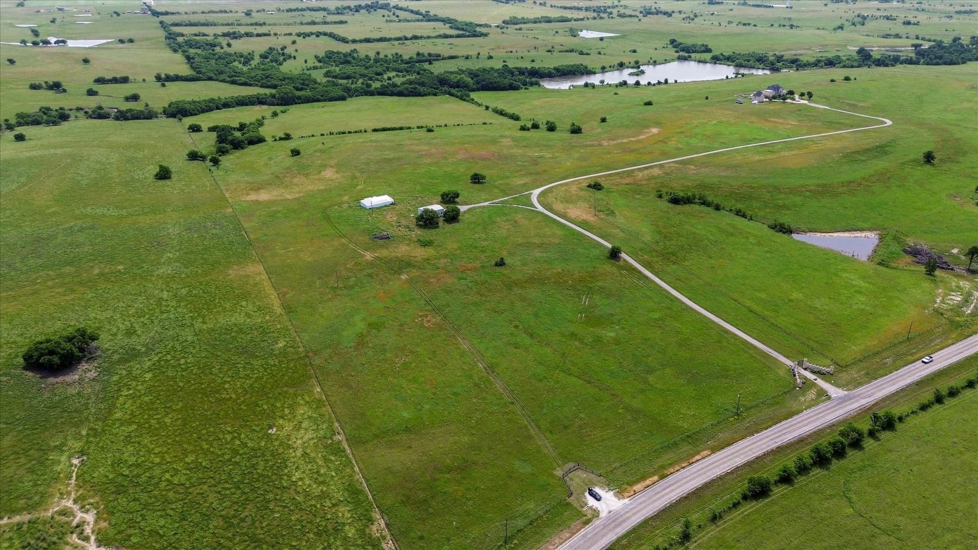84.42 acres in Cooke County - photo 2