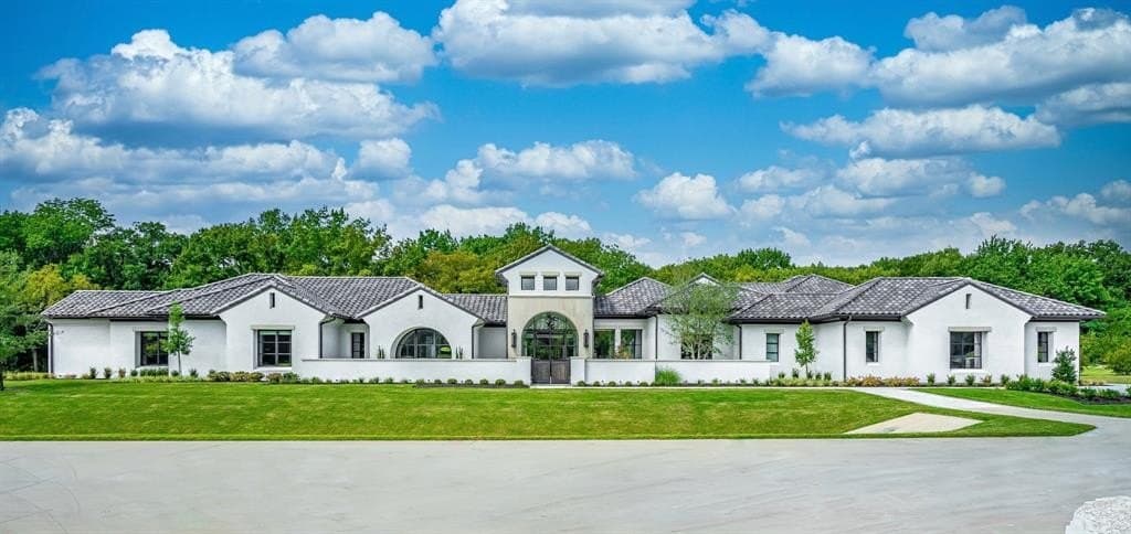 1.01 acres in Collin County gallery image 2