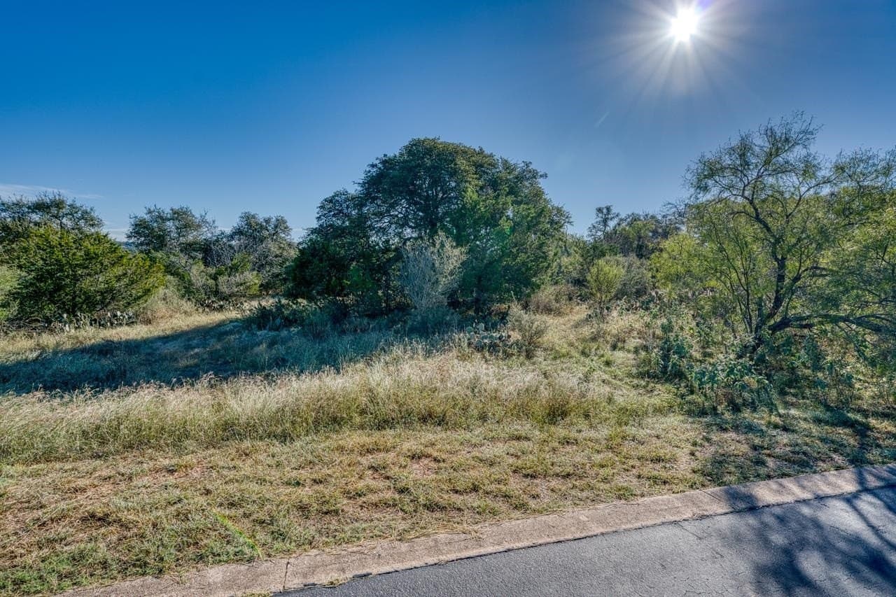 1.58 acres in Travis County - photo 8