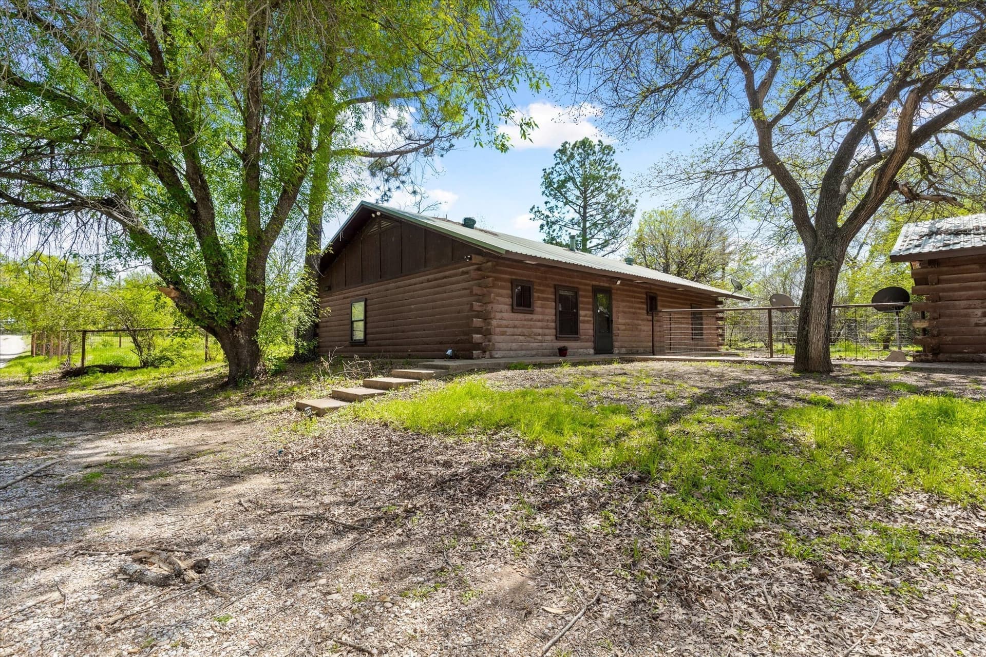 24.99 acres in Johnson County - photo 6