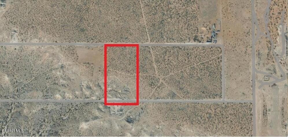 5 acres in El Paso County