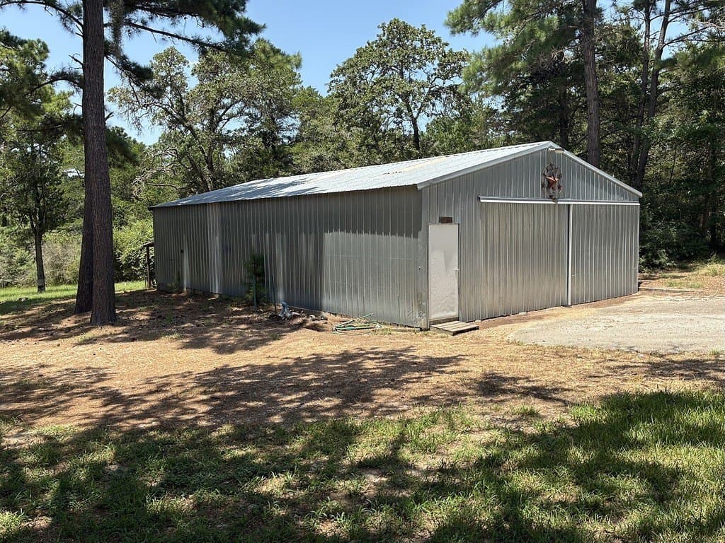 5 acres in Colorado County - photo 18