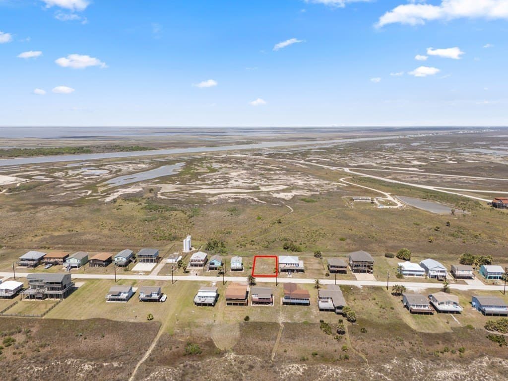 0.1 acres in Matagorda Area County gallery image 4