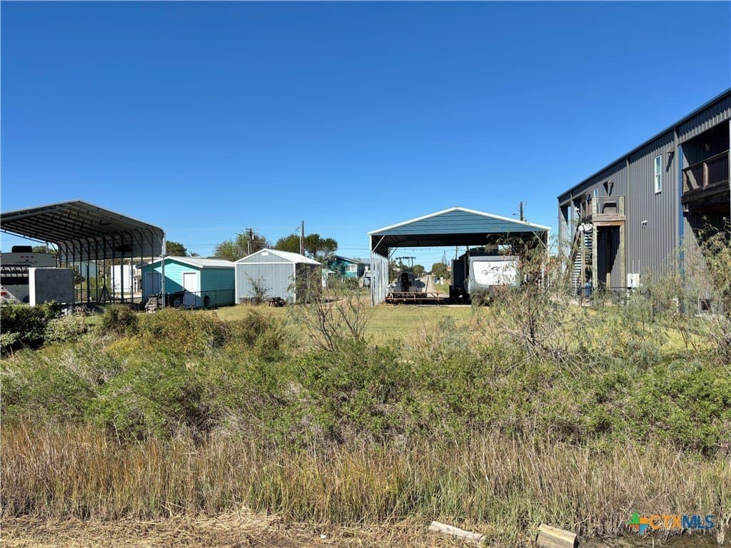 0.25 acres in Calhoun County - photo 20