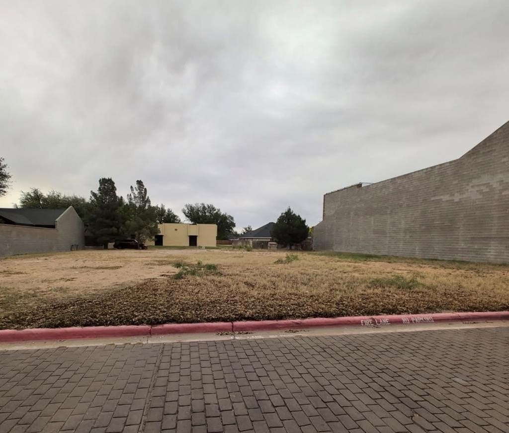 0.08 acres in Midland County