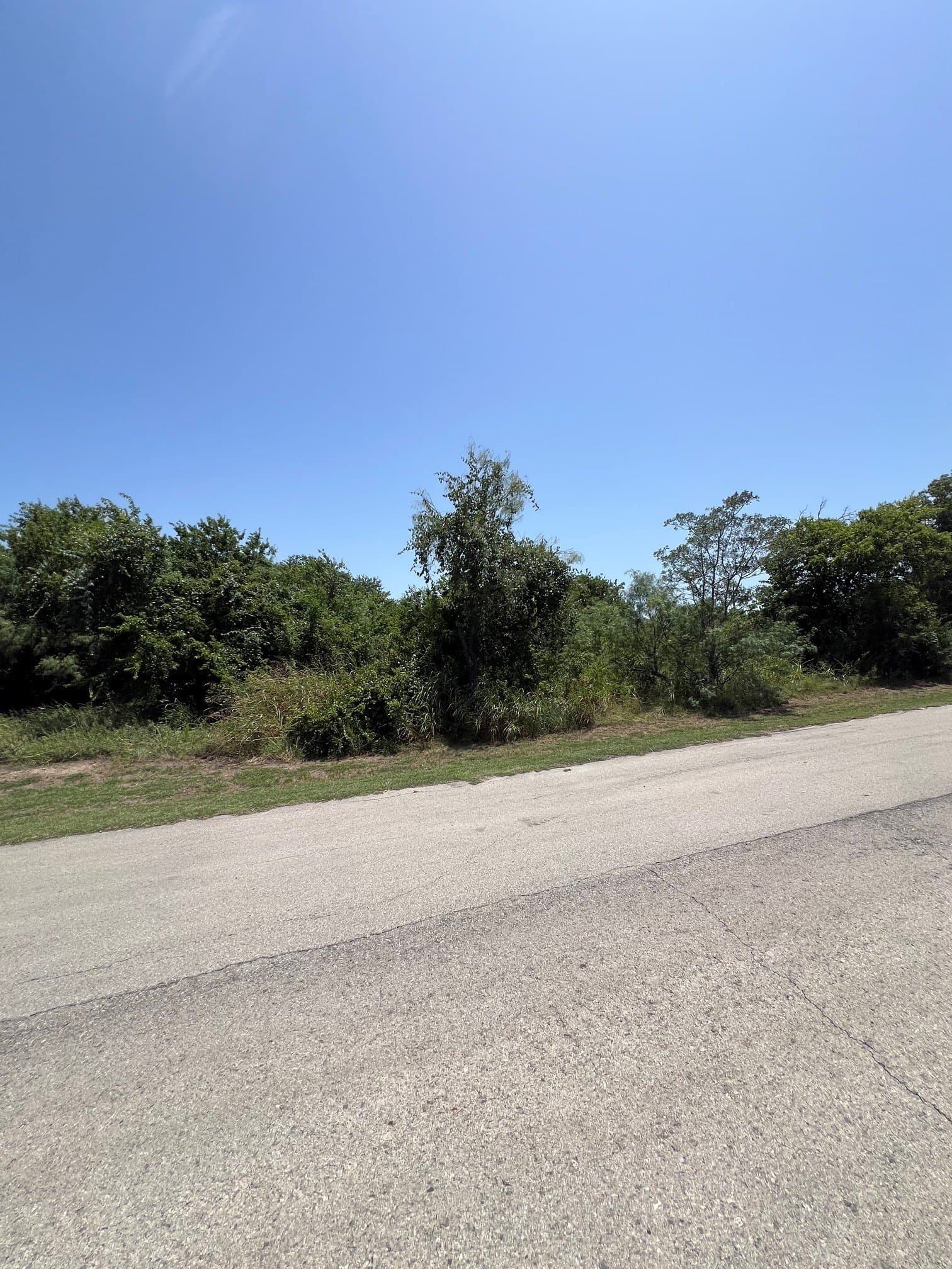 0.43 acres in Tarrant County - photo 2