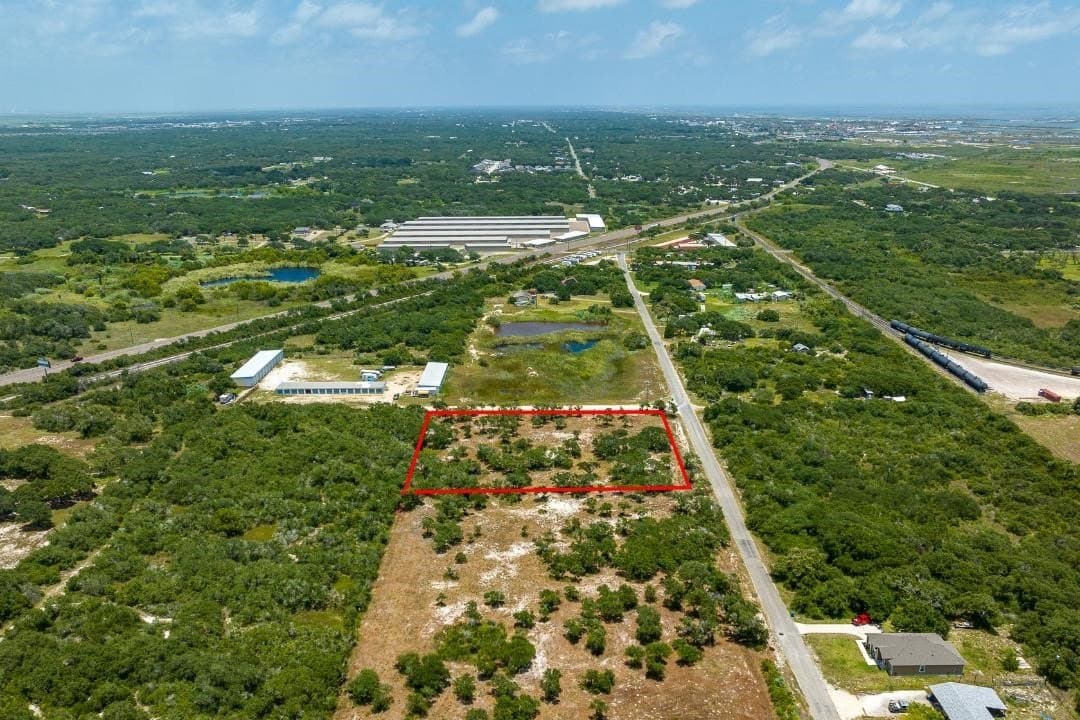 1.82 acres in San Patricio County - photo 7