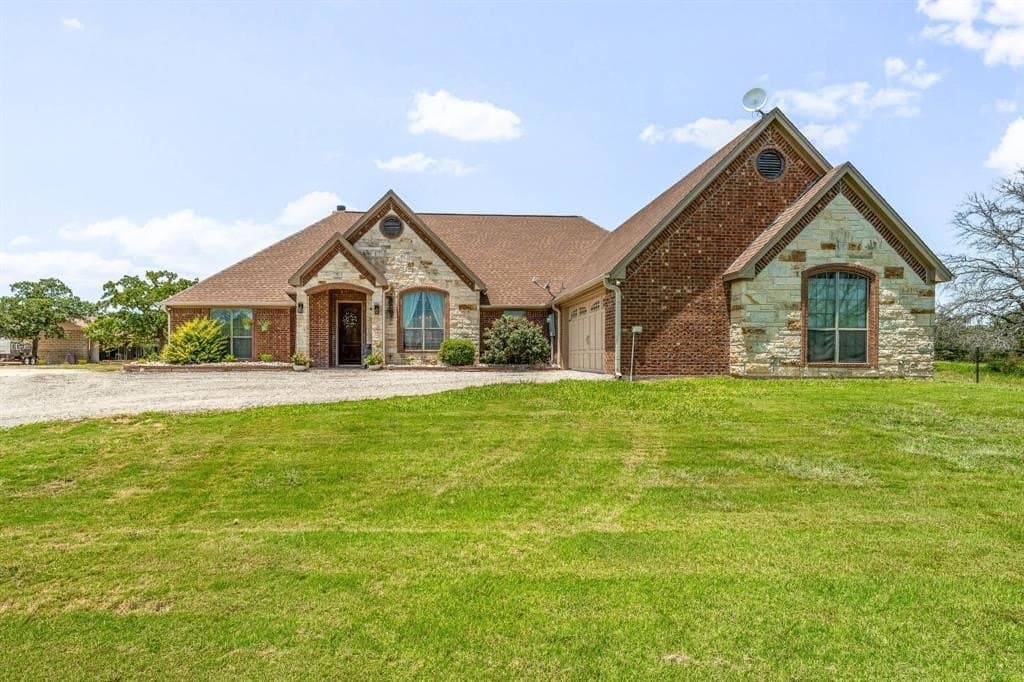 44.65 acres in Erath County