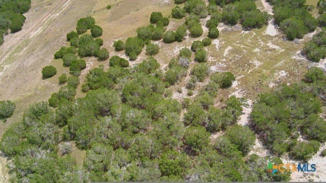 3.81 acres in Comal County - photo 12