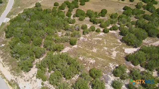 3.81 acres in Comal County - photo 13