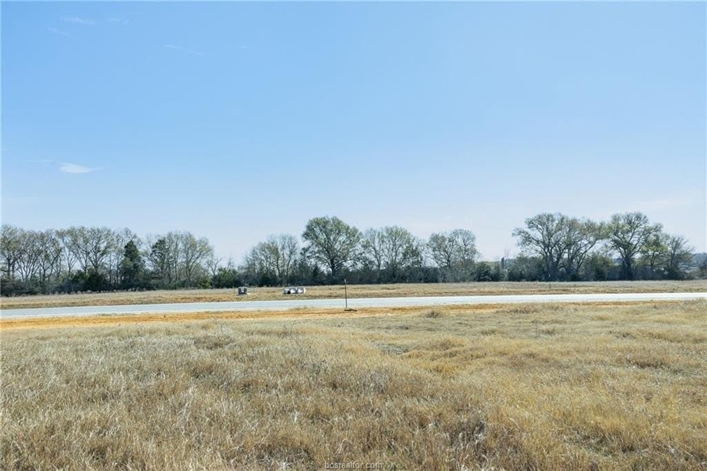 1.25 acres in Burleson County - photo 9