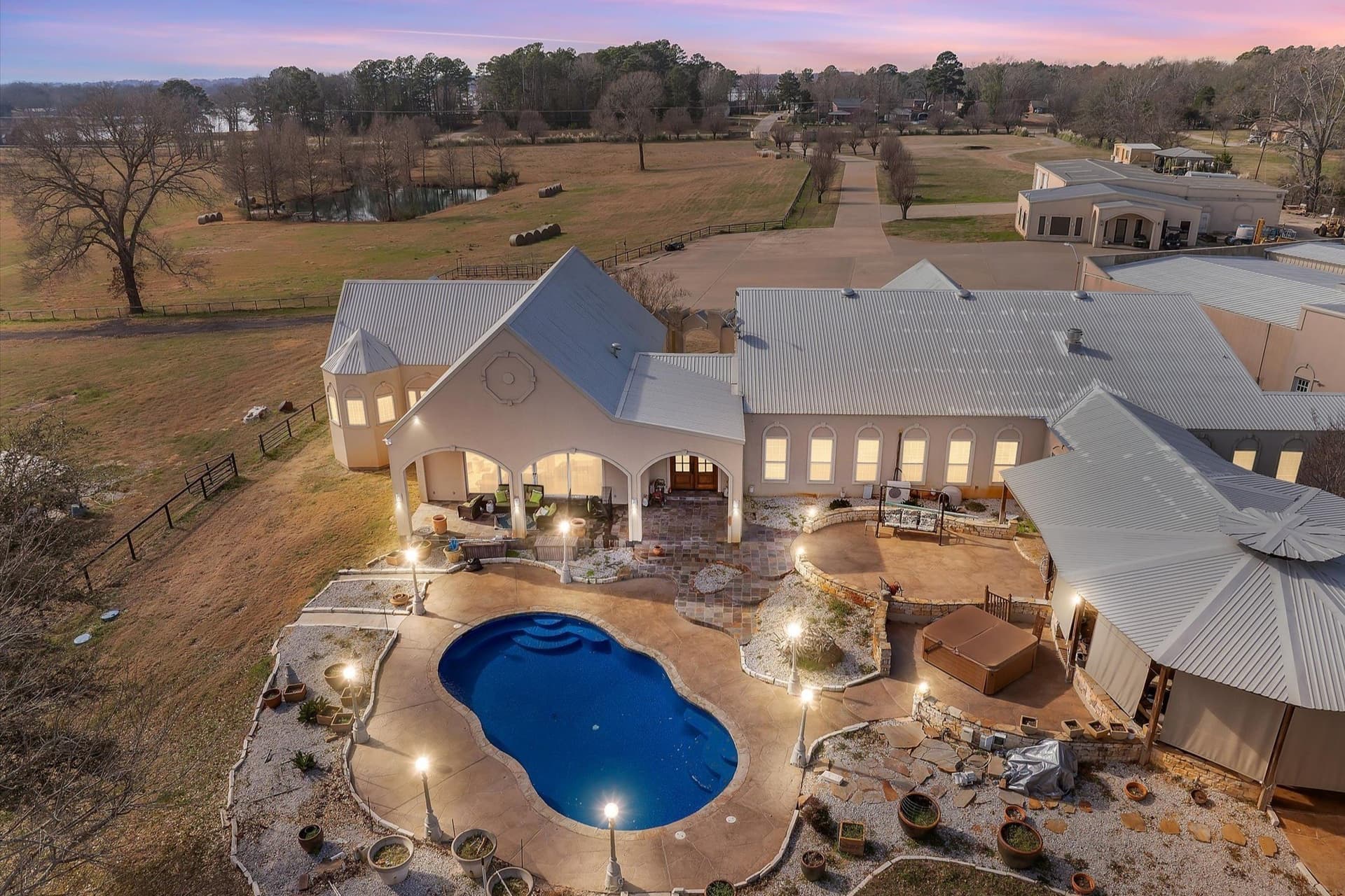 20 acres in Smith County featured view