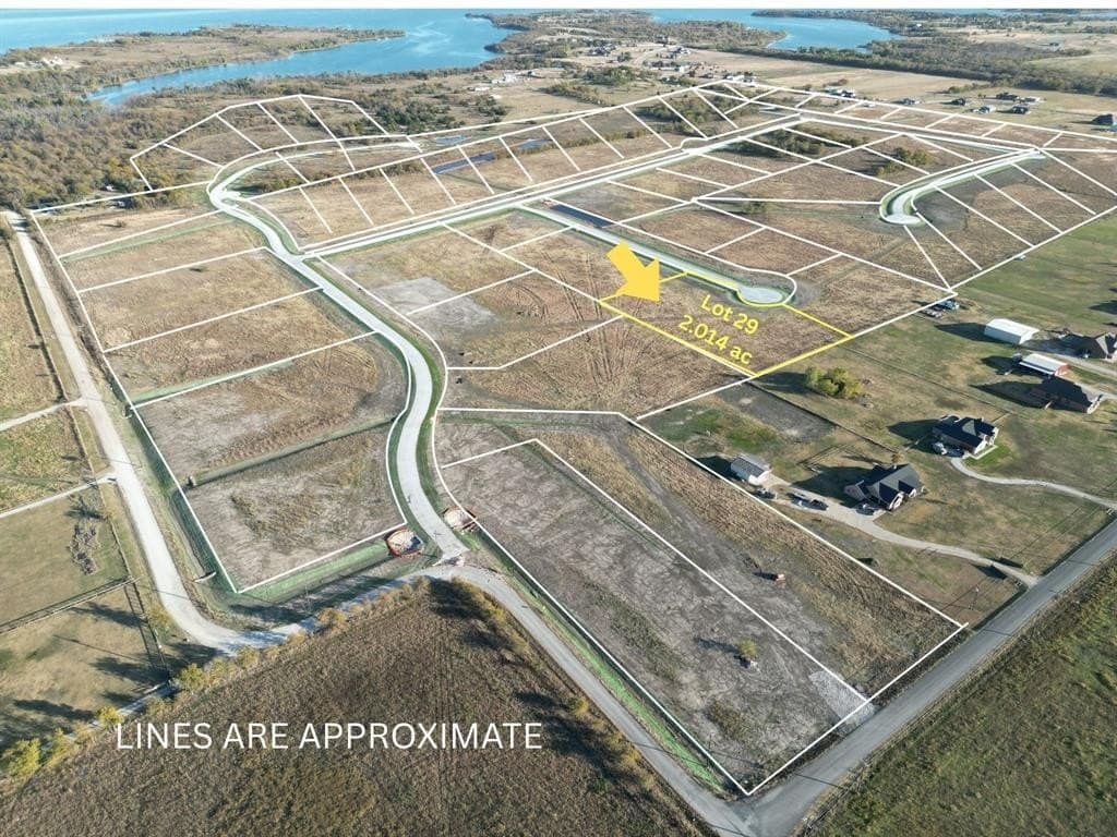 2 acres in Denton County gallery image 2